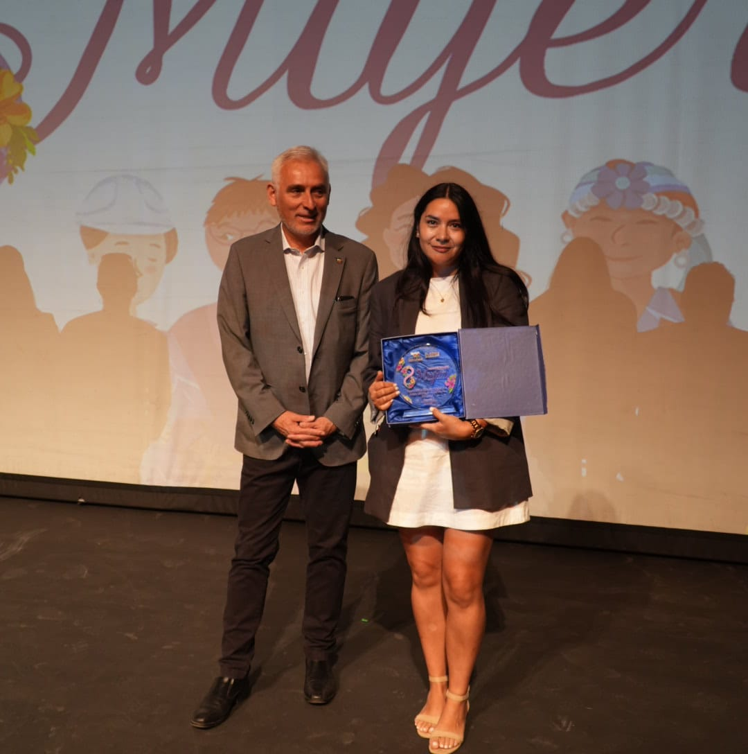 Premio Mujer en la Ciencia Dra. Carol Moraga